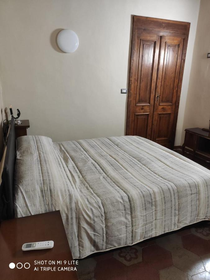 Apartamento Zed-House Nizza Monferrato Exterior foto